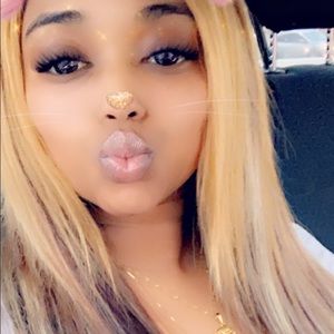 Meet your Posher, Jasmine